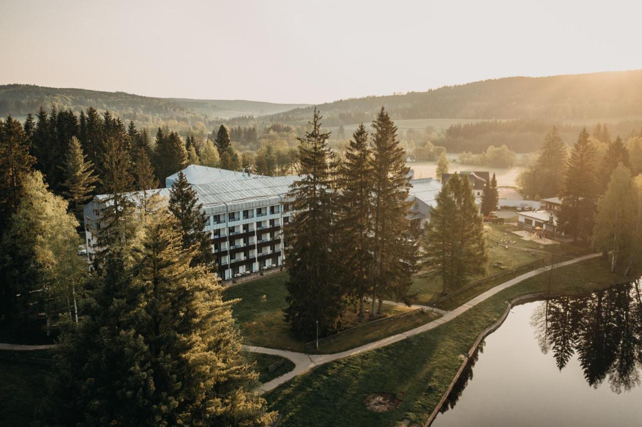 Orea Resort Devet Skal Vysocina Sněžné Kültér fotó